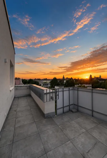 3-Zimmer * Dachgeschoss * Terrasse *  Sonnenuntergang * Blick über Spandau * Einbauküche *Zweitbezug — photo 1
